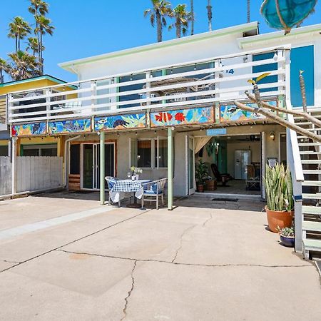 Beachfront Cottage Upper Unit Oceanside Exterior foto