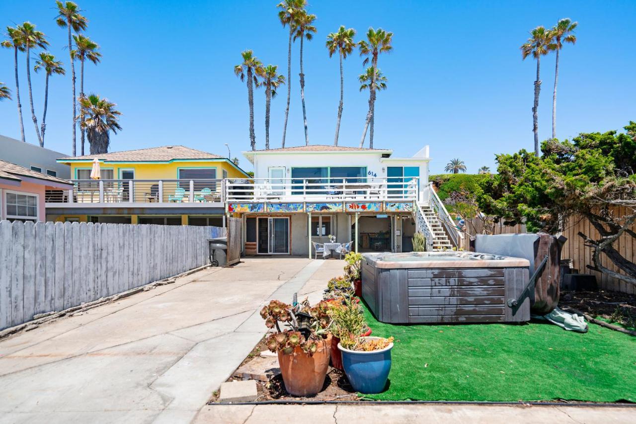 Beachfront Cottage Upper Unit Oceanside Exterior foto