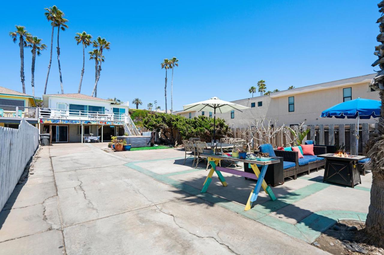 Beachfront Cottage Upper Unit Oceanside Exterior foto